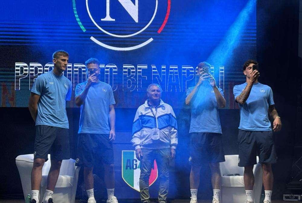 Amichevoli, Napoli- Brest 1-2