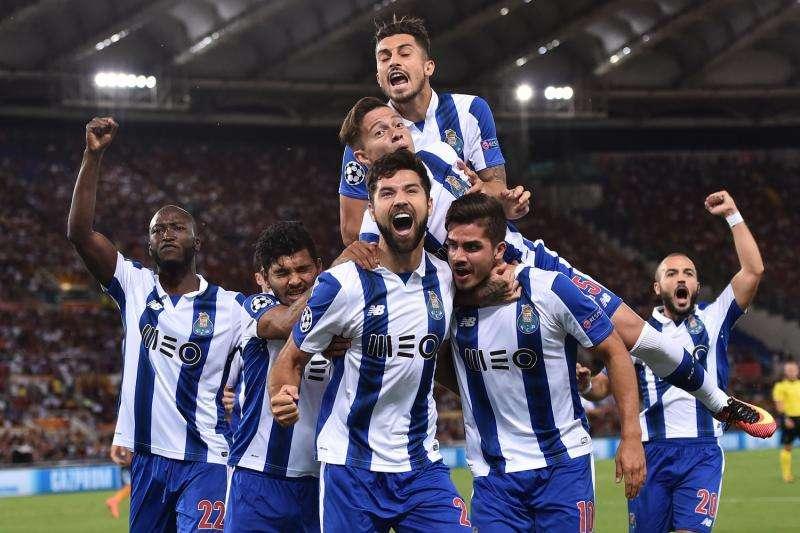 A Bola - Juventus, pronti 30 milioni per Felipe del Porto
