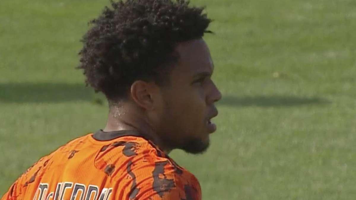 La Juve regola il Novara con un facile 5-0: brilla Douglas Costa, bene McKennie e Kulusevski, Chiellini ancora un po' "arrugginito" 
