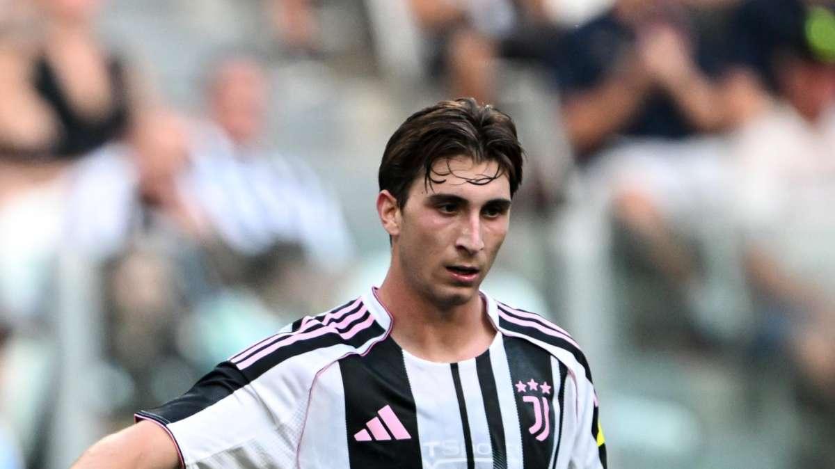 Romano: “C’è sempre stata distanza tra il Napoli e la Juventus per Miretti”