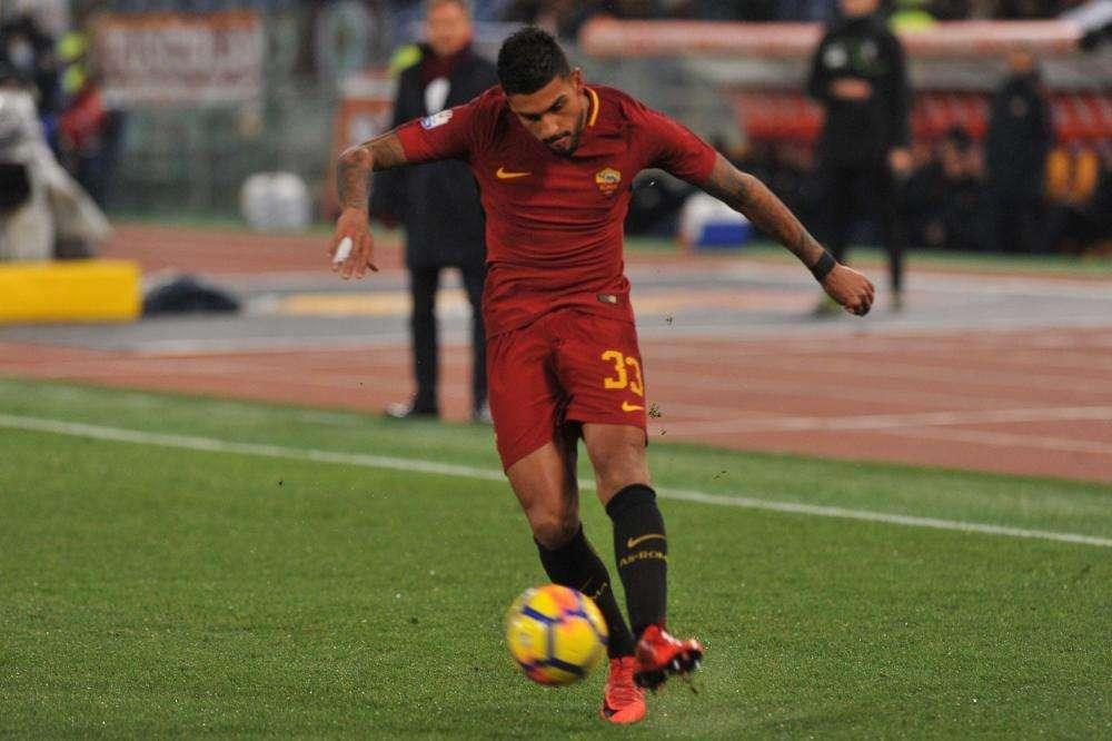 L'Inter entra in corsa per Emerson Palmieri e offre Joao Mario alla Roma