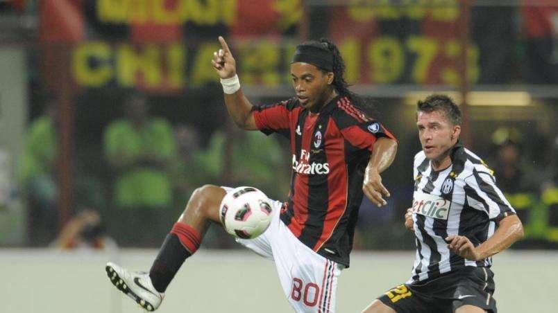 ESCLUSIVA TJ - Zdenek Grygera: "La Juve eliminerà l'Ajax, ho detto a Pavel che sarò allo Stadium per il ritorno. De Ligt? Mi piacerebbe vederlo con Chiellini e Bonucci"