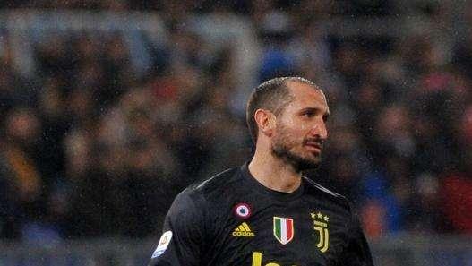 CHIELLINI: "Spogliatoio unito. Trasferte Champions pesano nella testa e nelle gambe. Al San Paolo sarà grande partita, vinto solo due volte. Ottimo rapporto con Insigne"