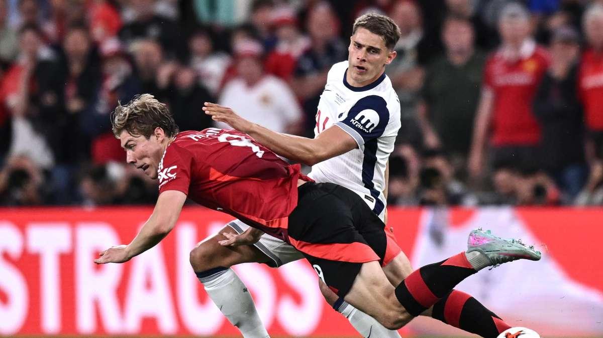 Accomando su Hojlund: "Il Milan sta cercando di capire fattibilità dell’operazione con lo United, ma..."