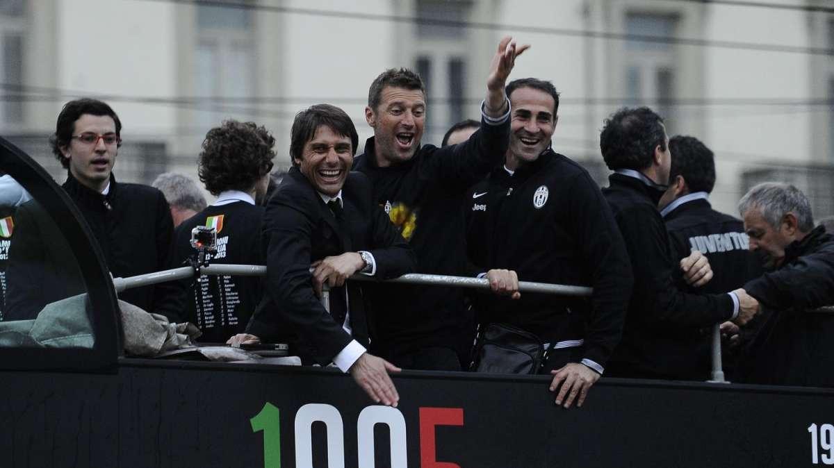 LIVE - CONTE: "Staff determinante. Mio futuro? Oggi importa poco". TOUS: "Pogba atleta straordinario, è come allenare Carl Lewis". BERTELLI: "Ecco il segreto dei pochi infortuni".  CORATTI: "Scheda di Higuain ancora non è arrivata"