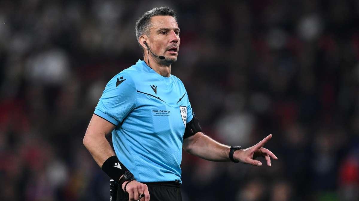 Triplice fischio - Psv-Juve, Morina: "Rigore negato a Conceiçao"
