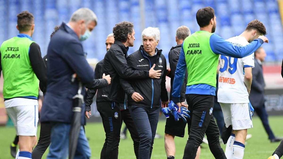 TMW -  Atalanta, 200 tifosi ad accogliere la squadra fuori dall'hotel
