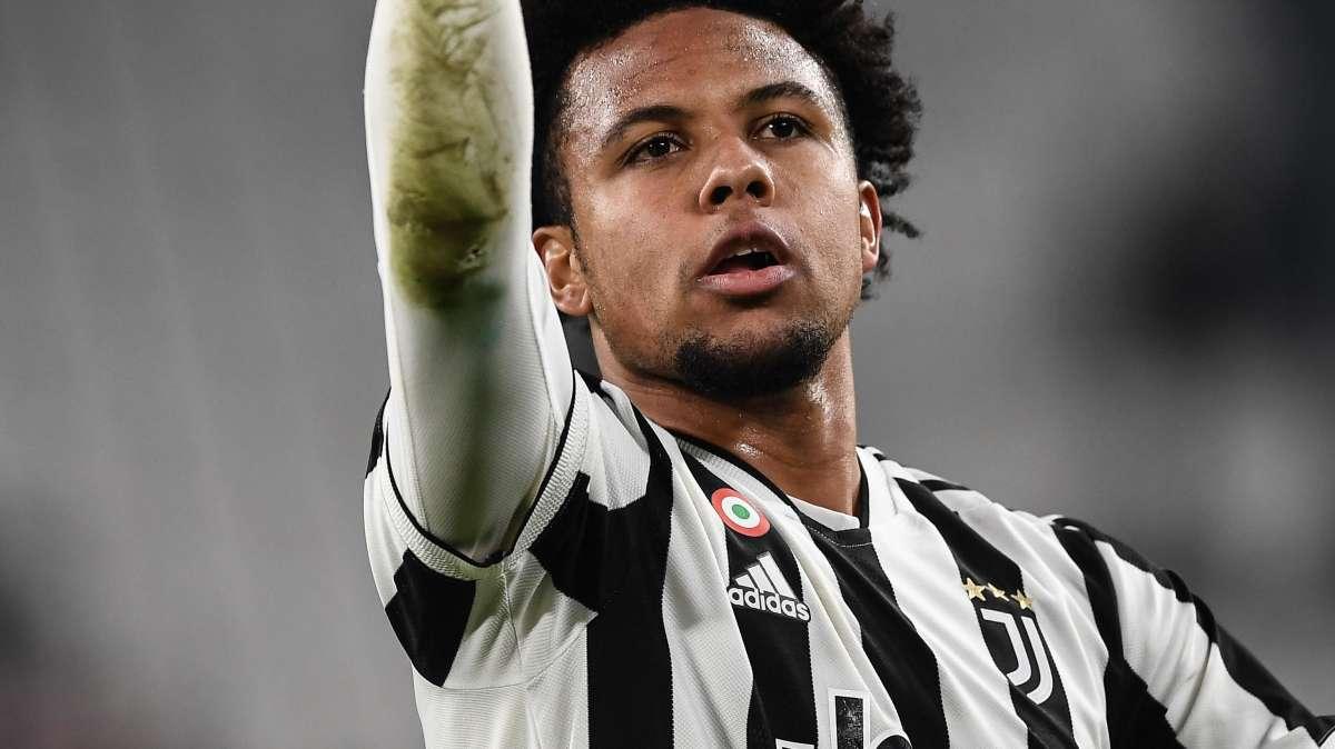 LIVE TJ - Lesione capsulare della spalla sinistra per McKennie: stop di tre settimane. Frattura del terzo distale del perone per Akè, rientrerà tra due mesi. Juve a riposo 