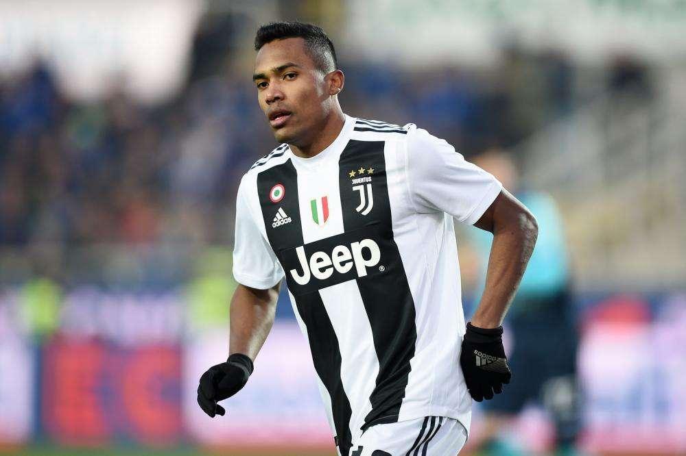 Juve, Alex Sandro richiestissimo: 3 club sul brasiliano
