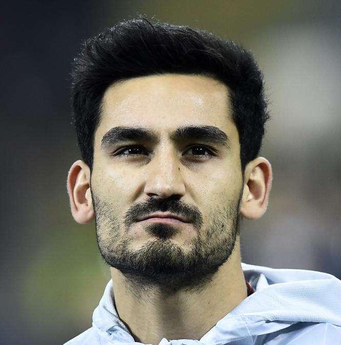 L'obiettivo Gundogan: "Non ho parlato con nessuno in Italia"