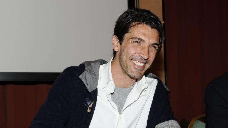 LIVE - BUFFON: "Higuain, Tevez e Jovetic? Mi fido della mia società. Mi manca qualche trofeo, spero di completare la bacheca.  Futuro? Se sto in queste condizioni..."