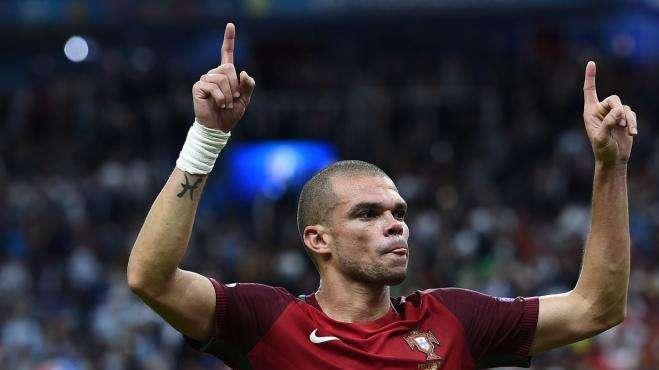 Pepe allontana la Juve: "Voglio chiudere la carriera al Real Madrid"