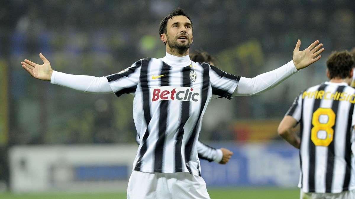 Ag. Vucinic: "Torna con il Lecce. E' entusiasta della Juve"