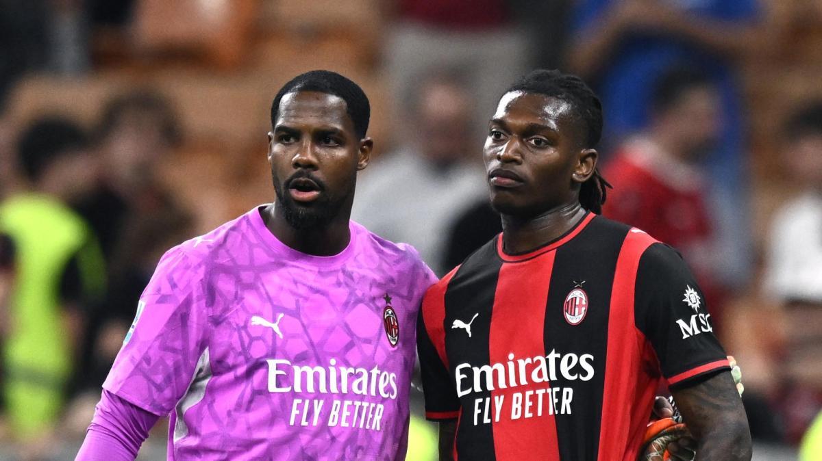 Leao: "Premier? Mi piace il Manchester United per un ex Juventus..."