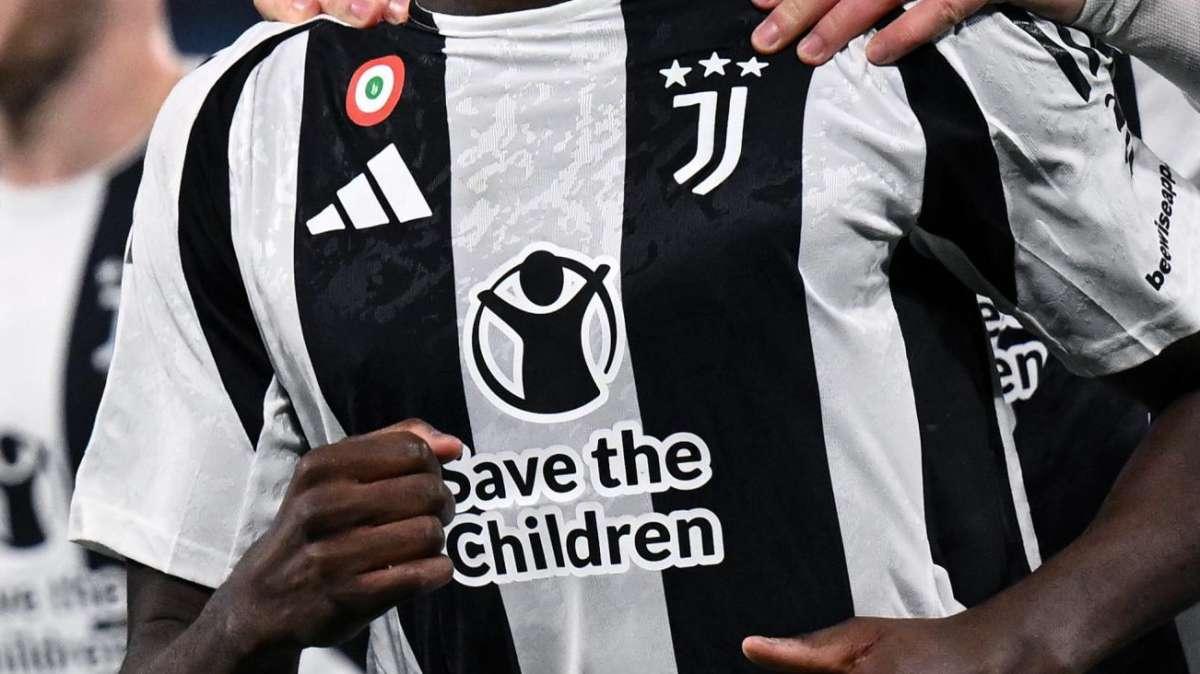 Comunicato Juventus: "Trattative con primario partner per sponsor maglia gara"