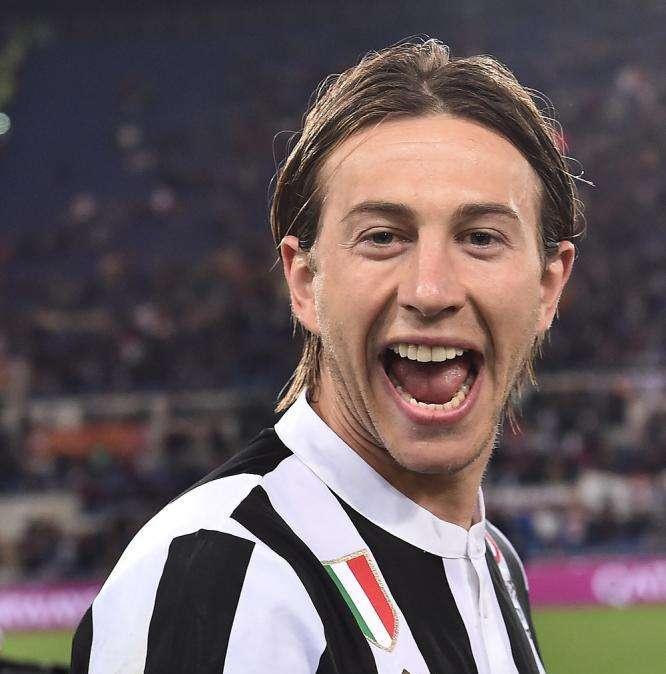 LIVE USA - Stasera sarà 4-3-3. In difesa spazio a Benatia e Chiellini. In attacco toccherà a Bernardeschi, Favilli e Cancelo