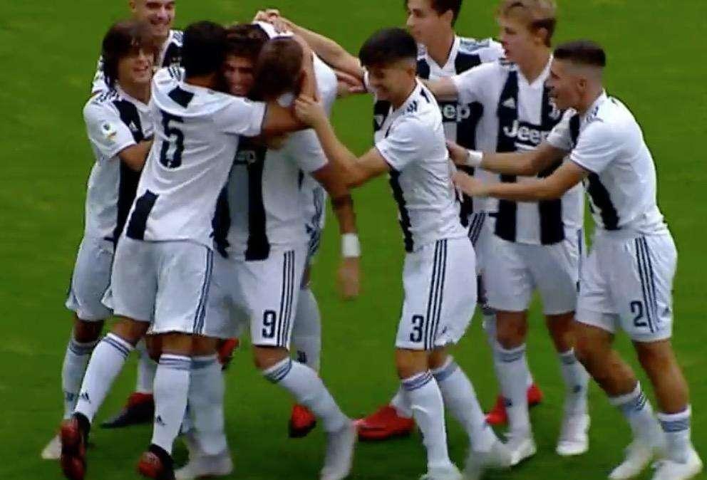 Juventus su Twitter: "Alle 19 in campo la Primavera"