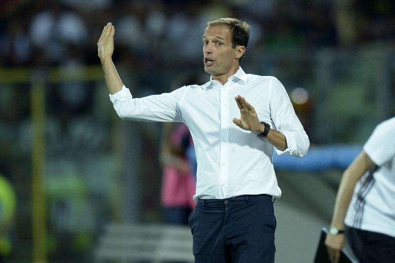 ALLEGRI A SKY: "Tridente Dybala-Higuain-Mandzukic è un'idea, hanno caratteristiche per farlo. Mercato? Servono giocatori di spessore. Pjanic diventerà uno dei migliori al mondo in quel ruolo"