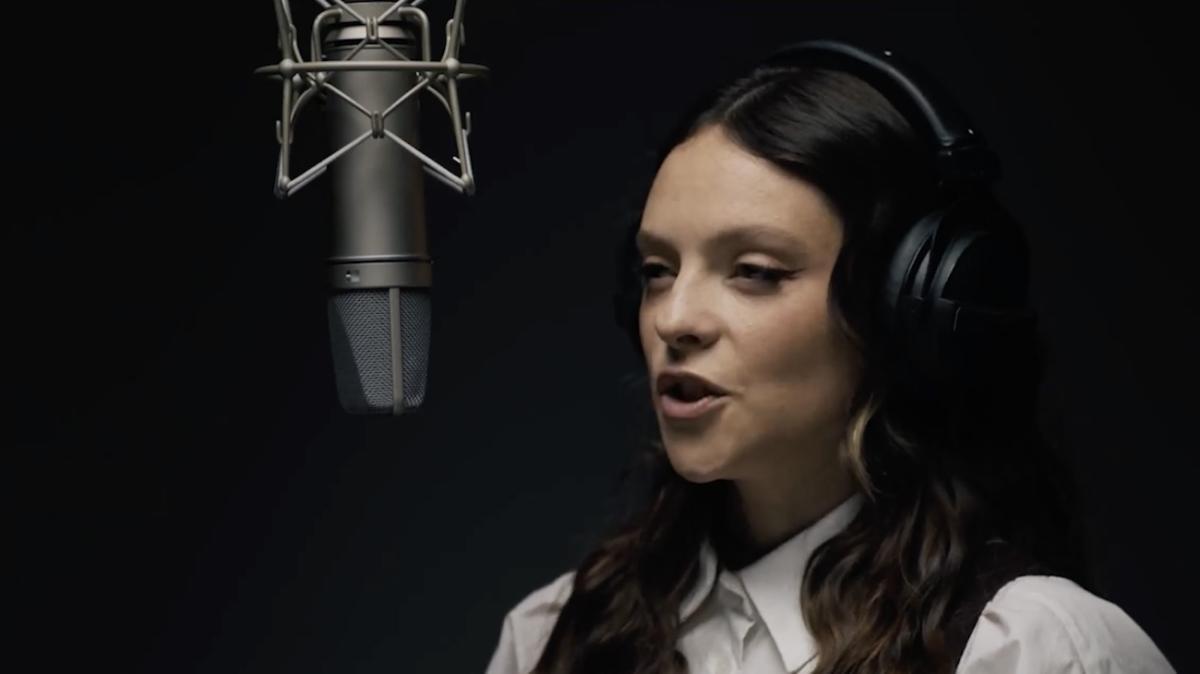 La juventina doc Francesca Michielin: "Spero che Vlahovic resti. Mi piacerebbe che Haaland remasse per la Juve"