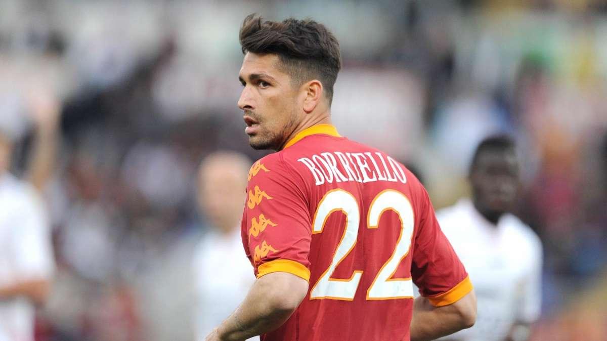 AG. BORRIELLO: "Marco accetta la Juve con grande entusiasmo. Non l'ha mai rifiutata. Si è parlato anche di Pizarro..."
