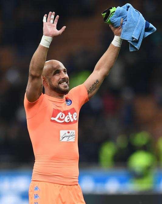 Gazzetta - Il Napoli lavora per trattenere Reina, niente Neto