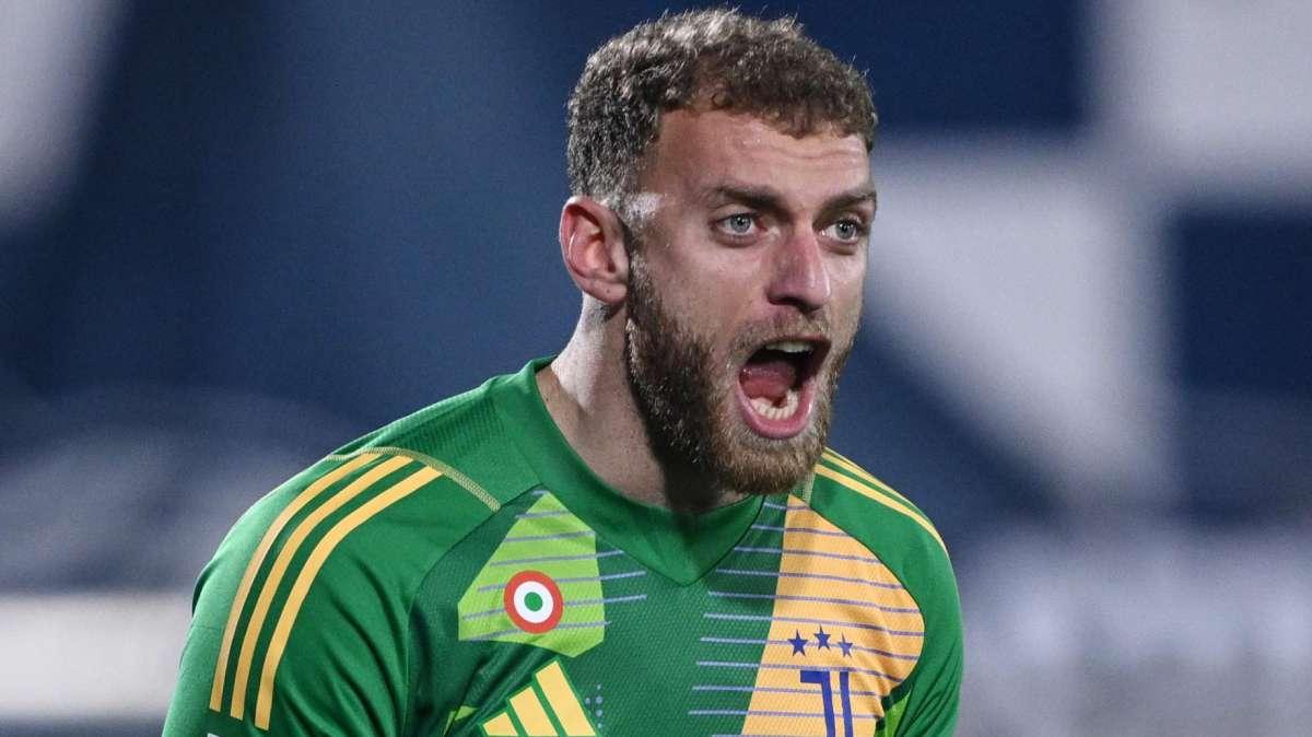 Como-Juventus 1-2, le pagelle dei bianconeri: Kolo Muani trascina la Signora, Di Gregorio decisivo. Deludono Savona e Yildiz