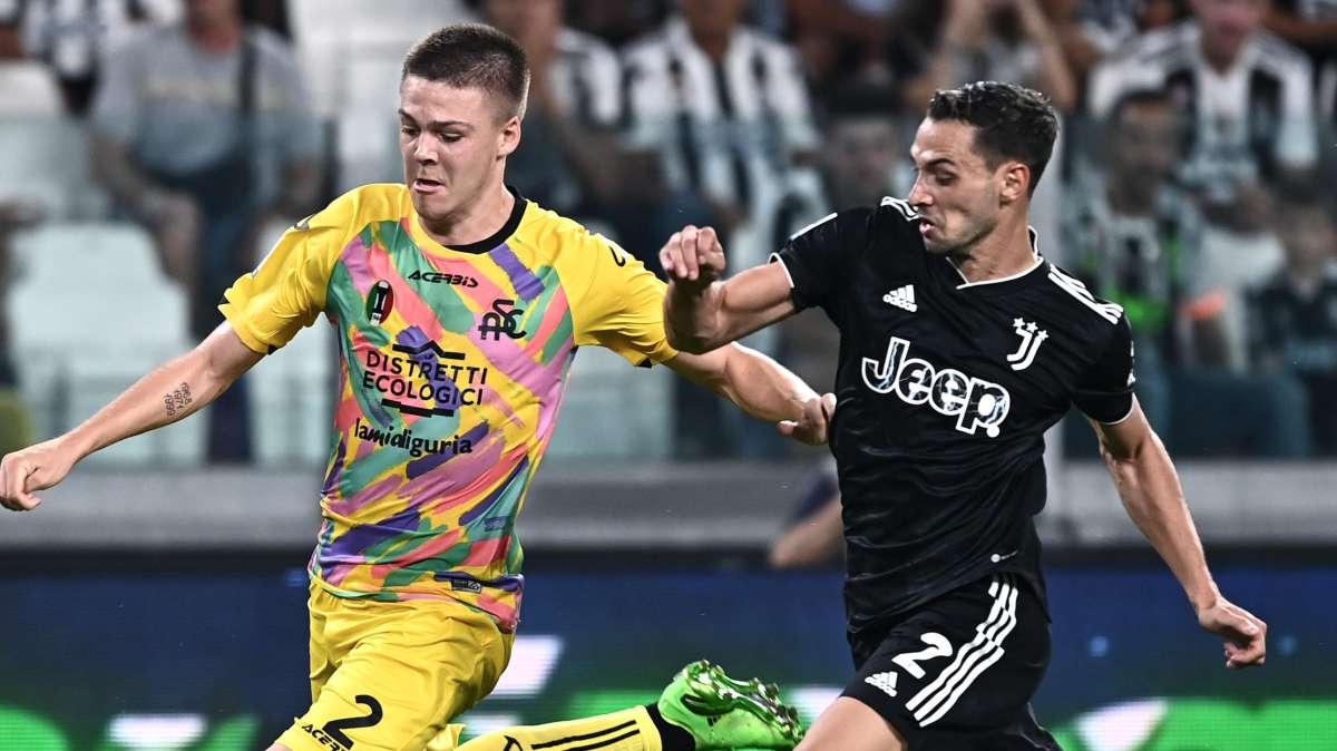 Sky - La Juventus non molla Holm: possibile assalto se arrivasse una cessione