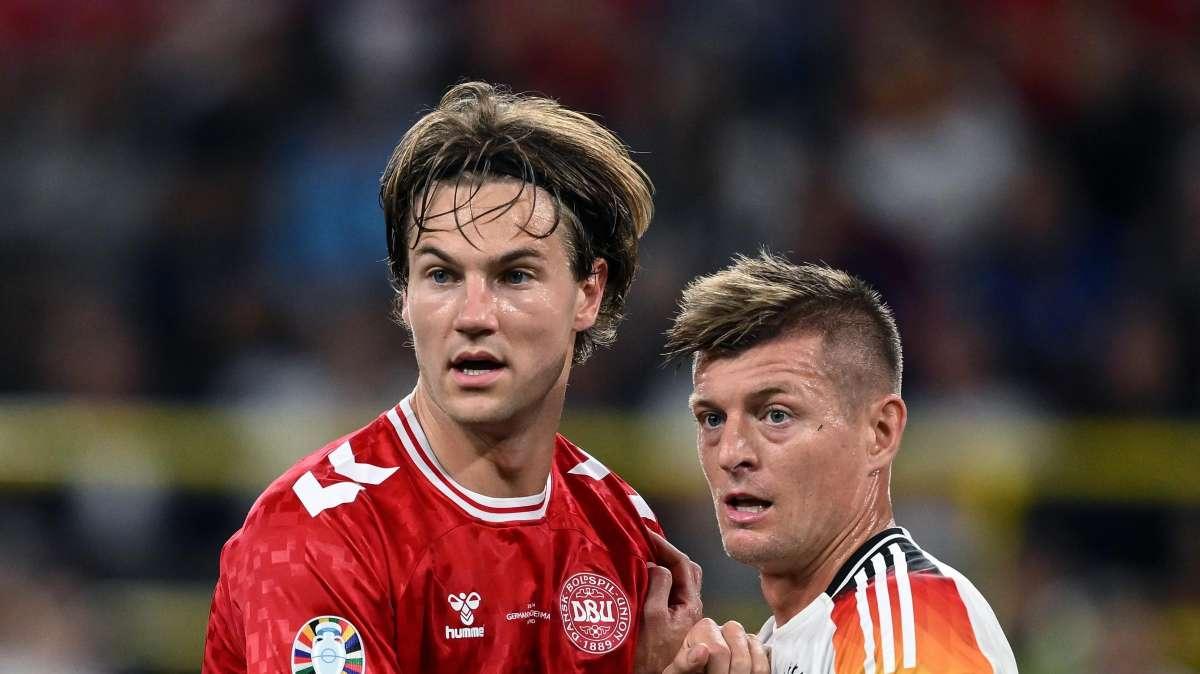 Juve, anche Andersen del Fulham tra i nomi per la difesa