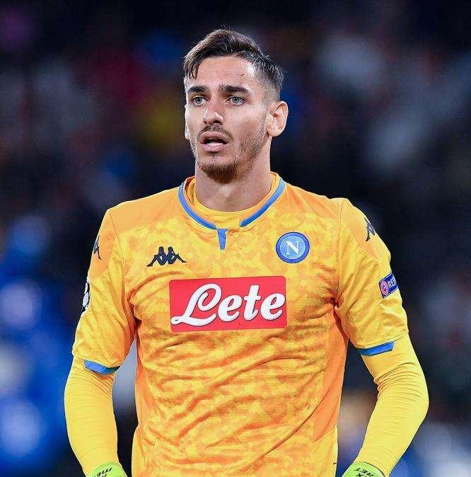 Meret: "Il mio idolo? Buffon. Voglio vincere qualcosa col Napoli"