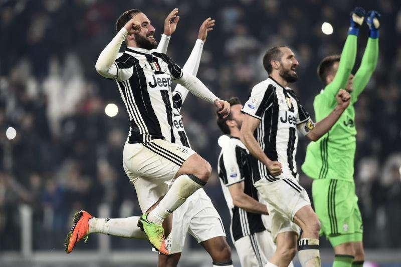 Il calcio è un gioco, non una guerra. Basta polemiche: gli alibi sono l'oppio dei perdenti