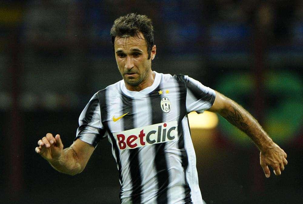 TG1: Vucinic rapinato, addio orologio da 20000 euro