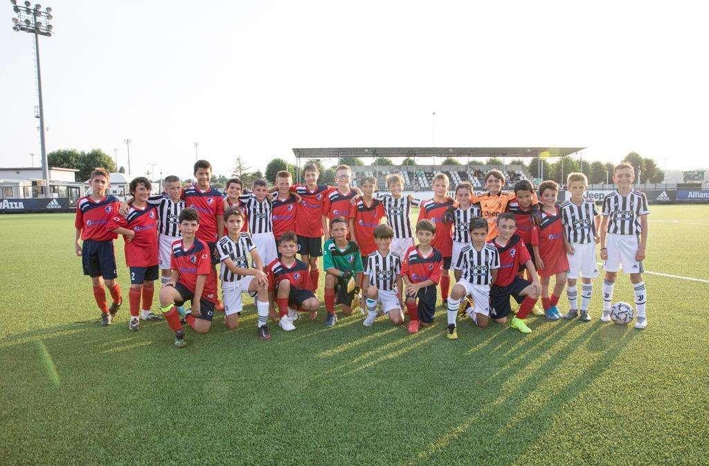ESCLUSIVA TJ - Il settore giovanile dell'A.C. Casier Dosson ospite della Juve. Jgor Barbazza: "Grazie a Milani e Pessotto, hanno regalato un sogno a questi ragazzi" 
