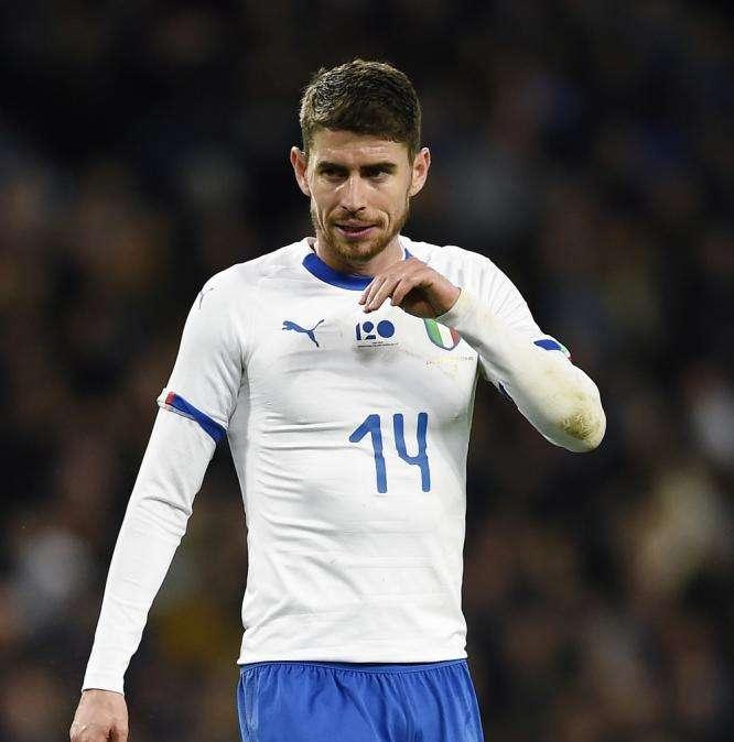 Ag. Jorginho: "Squadre importanti lo seguono ma non ci sono offerte ufficiali. Sullo Scudetto..."