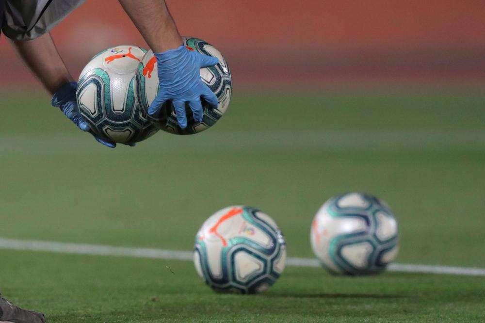 Germania, record contagi: la Uefa raccomanda il protocollo