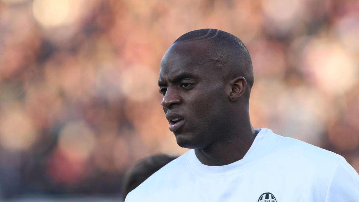 Sissoko si presenta al PSG: "Un piacere essere qui"