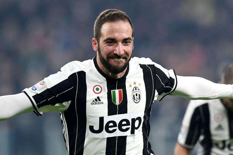 HIGUAIN A MEDIASET PREMIUM: "Voglio il sesto Scudetto. Champions? Possiamo farcela. Ammiro Buffon, sul gioco dico che non c'è pazienza"