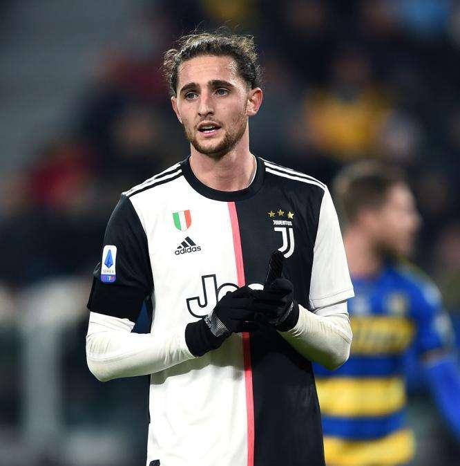 Rabiot compie 25 anni. Gli auguri della Juventus: "Una crescita voluta e cercata. E il meglio deve ancora venire. Buon compleanno, Adrien!"