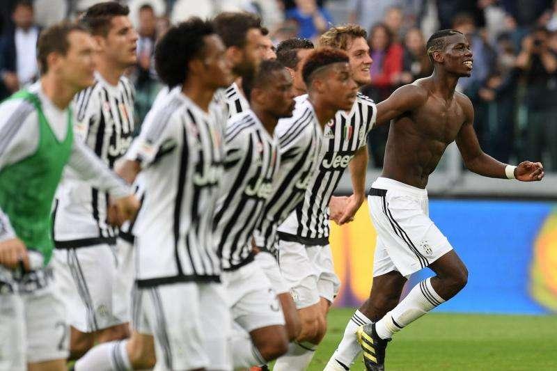 Roncone (Corsera): "Basito dai messaggi di congratulazioni alla Juventus che arrivano dai vertici del Paese"
