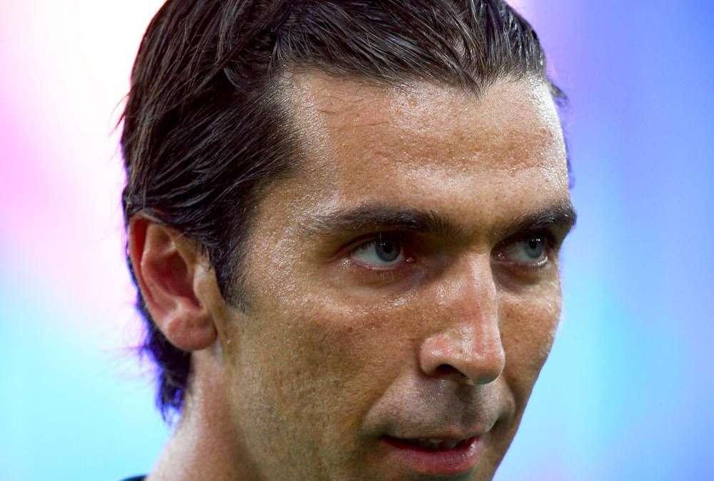 Buffon, l'agente: "Sta dimostrando con le prestazioni la propria forma"