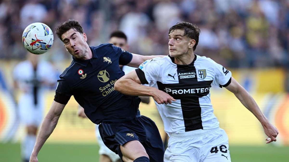 Di Marzio: "Parma-Liverpool, prosegue la trattativa per Leoni"