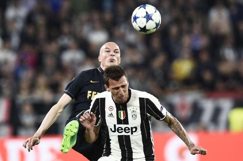 Raggi: "City e PSG favorite per la Champions. La Juve? Non va mai sottovalutata"