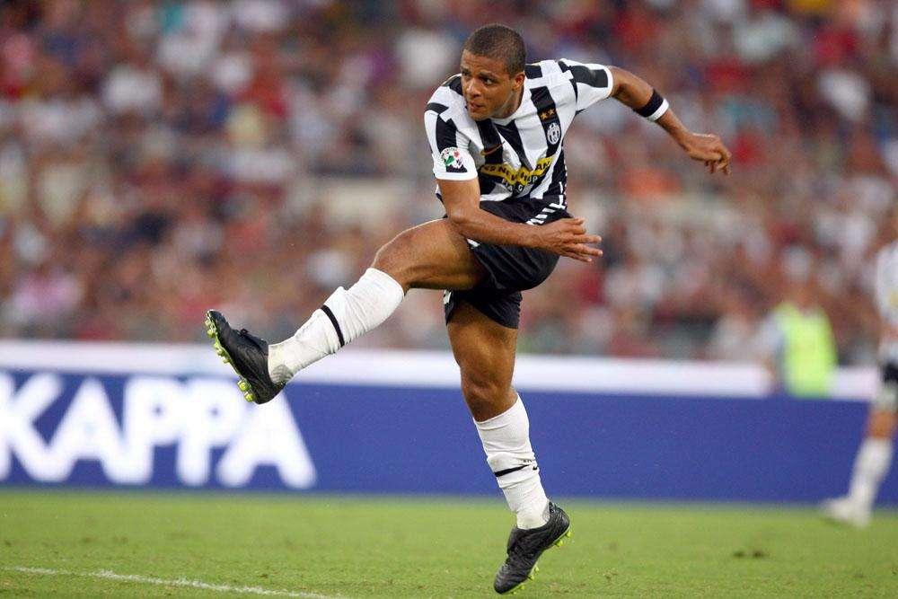 L'AGENTE: "GRAZIE WENGER, MA LA JUVE NON VENDE MELO"