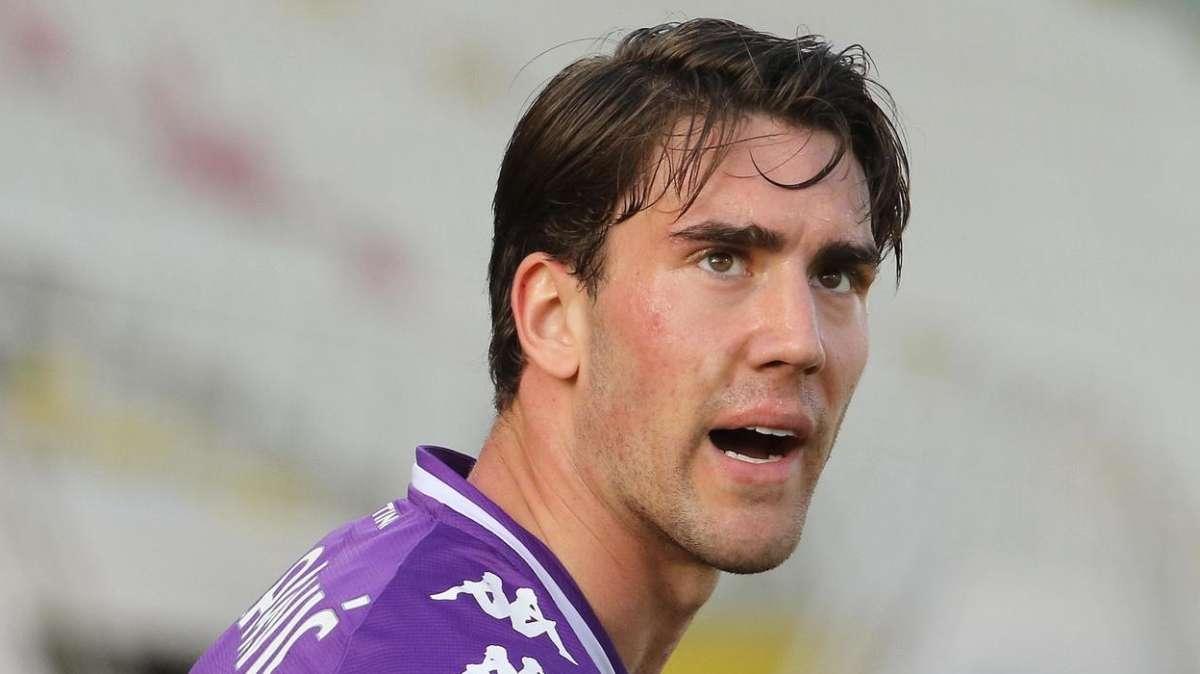 Fiorentina, Vlahovic valutato 50 milioni. C'è anche la Juventus