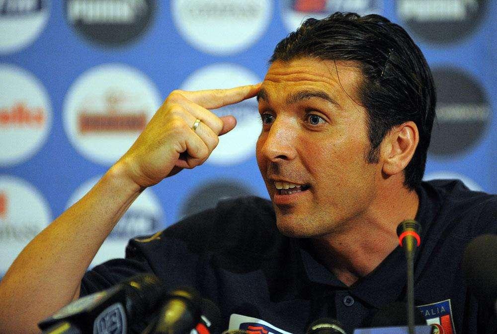 BOMBA dalla Premier, Wenger vuole Buffon e Chiello