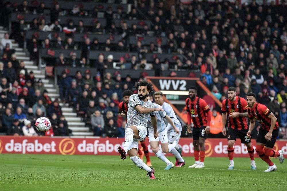 Premier: Liverpool cade a Bournemouth, vincono City e Tottenham