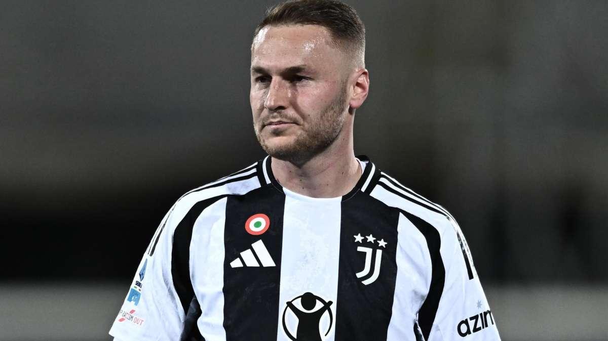 KOOPMEINERS, frecciatina social a Thiago Motta? "Un sacco di cose positive questa settimana"