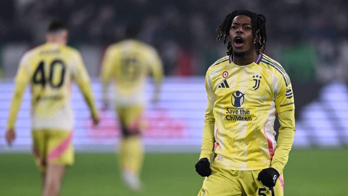TJ - Il Feyenoord valuta Mbangula 