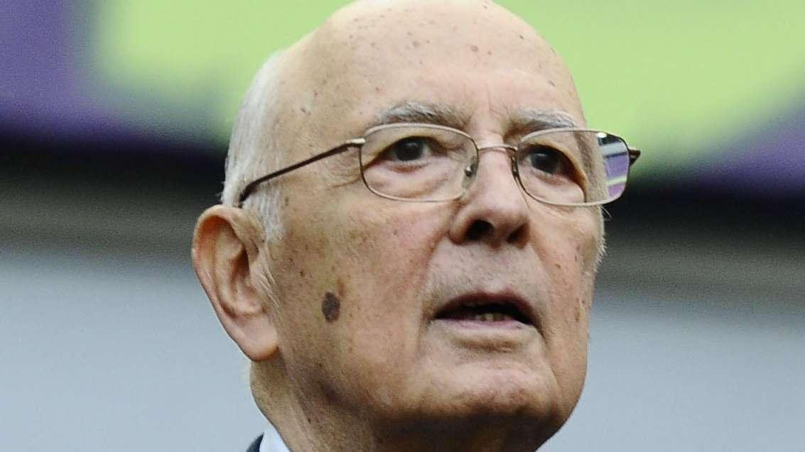 Non rispettato il minuto di silenzio per Napolitano, multe per cinque club di Serie A