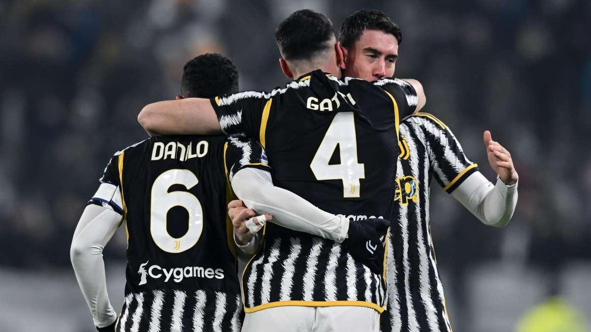 LIVE TJ - JUVENTUS-NAPOLI 1-0 - Triplice fischio, Gatti piega gli azzurri: bianconeri di nuovo in vetta