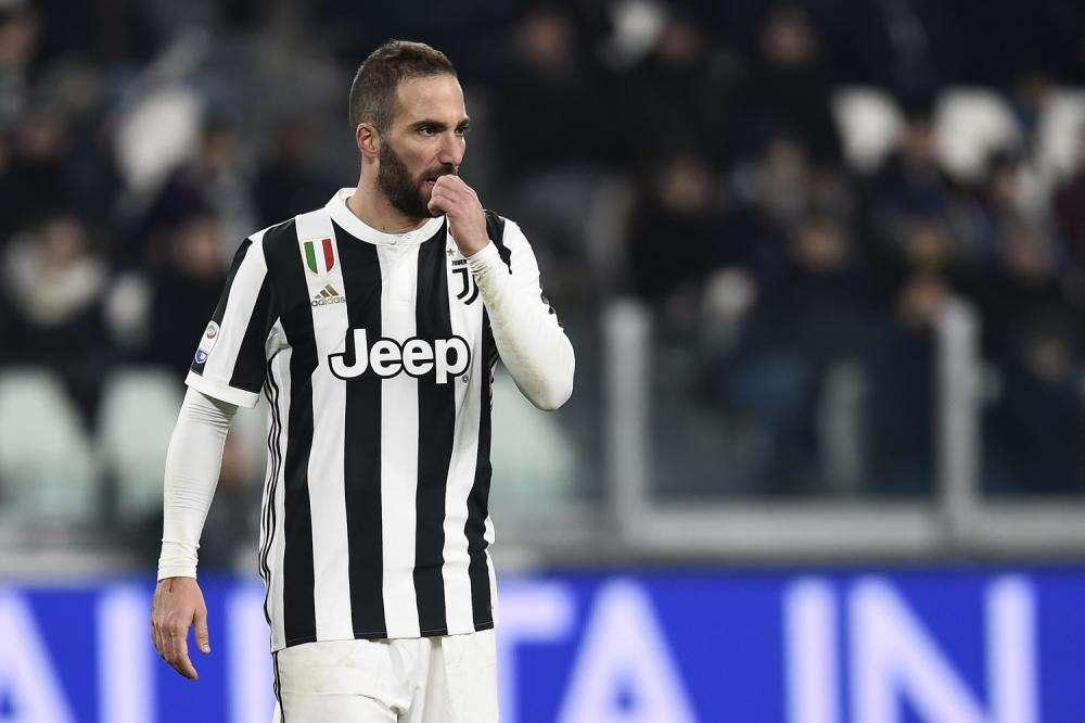 Col Genoa massimo risultato col minimo sforzo e Higuain decide di imitare Allegri 
